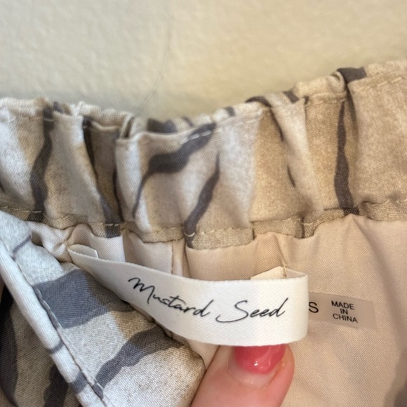 Mustard Seed • Boho Boutique Square Neck Animal Print Tiered Shift Dress Sz Sm - Picture 4 of 8